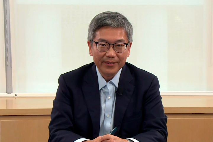 Mr Arthur Yuen, Deputy Chief Executive, Hong Kong Monetary Authority