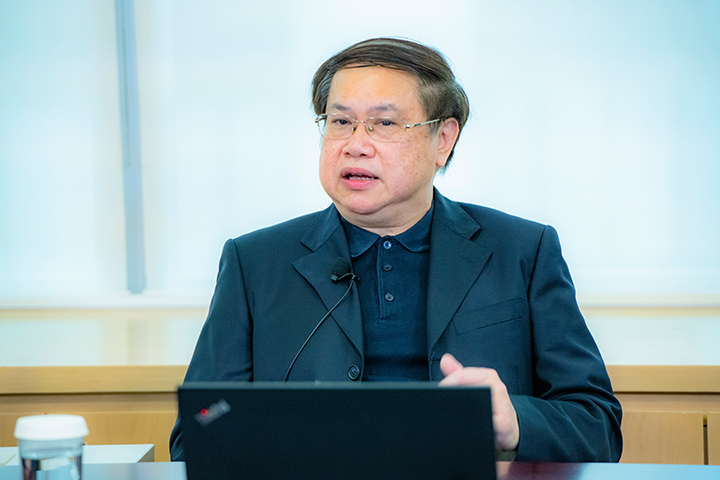 Dr K.P. Chow, Associate Professor of the Department of Computer Science, the University of Hong Kong
